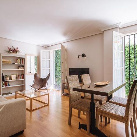 Vidrio Suite Apartment Seville Exterior photo